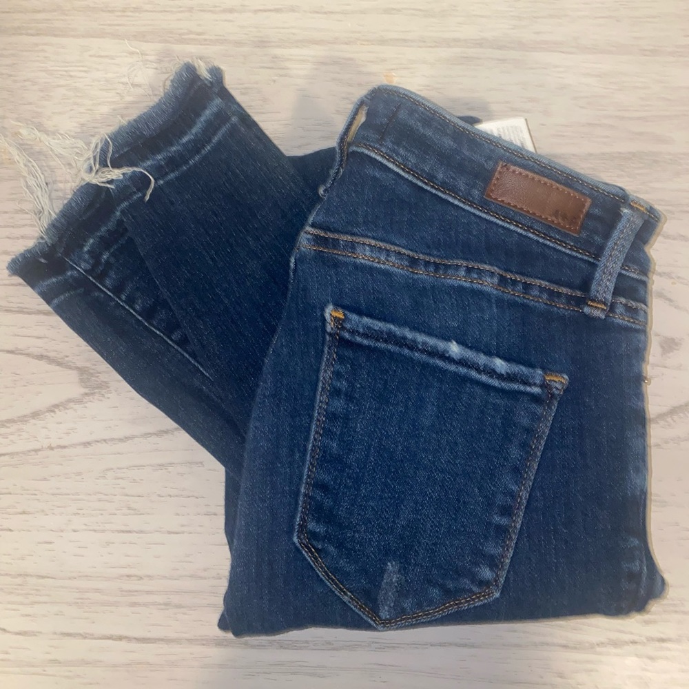 abercrombie jeans with cute cut at bottom